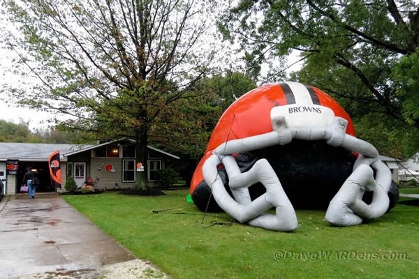 8th Annual Dawg WARDens Party